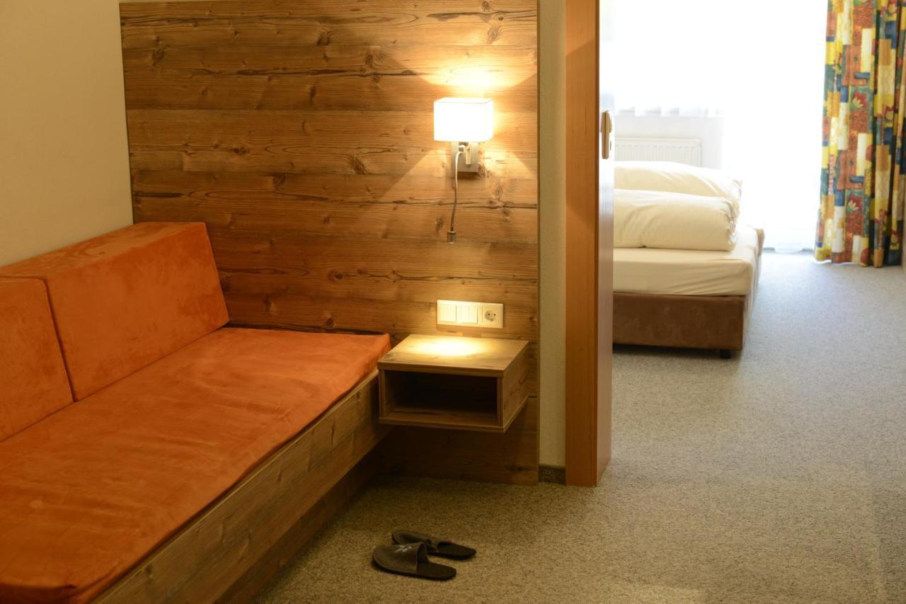 Hotel Talhof Garni&More In Waengle Bei Reuthe Esterno foto